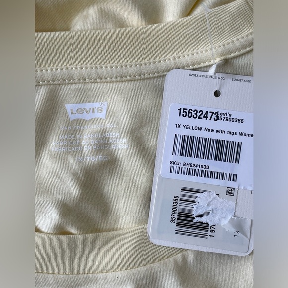 Levi's Women's Graphic Butter Yellow T-Shirt Plus Size 1X - Picture 2 of 6